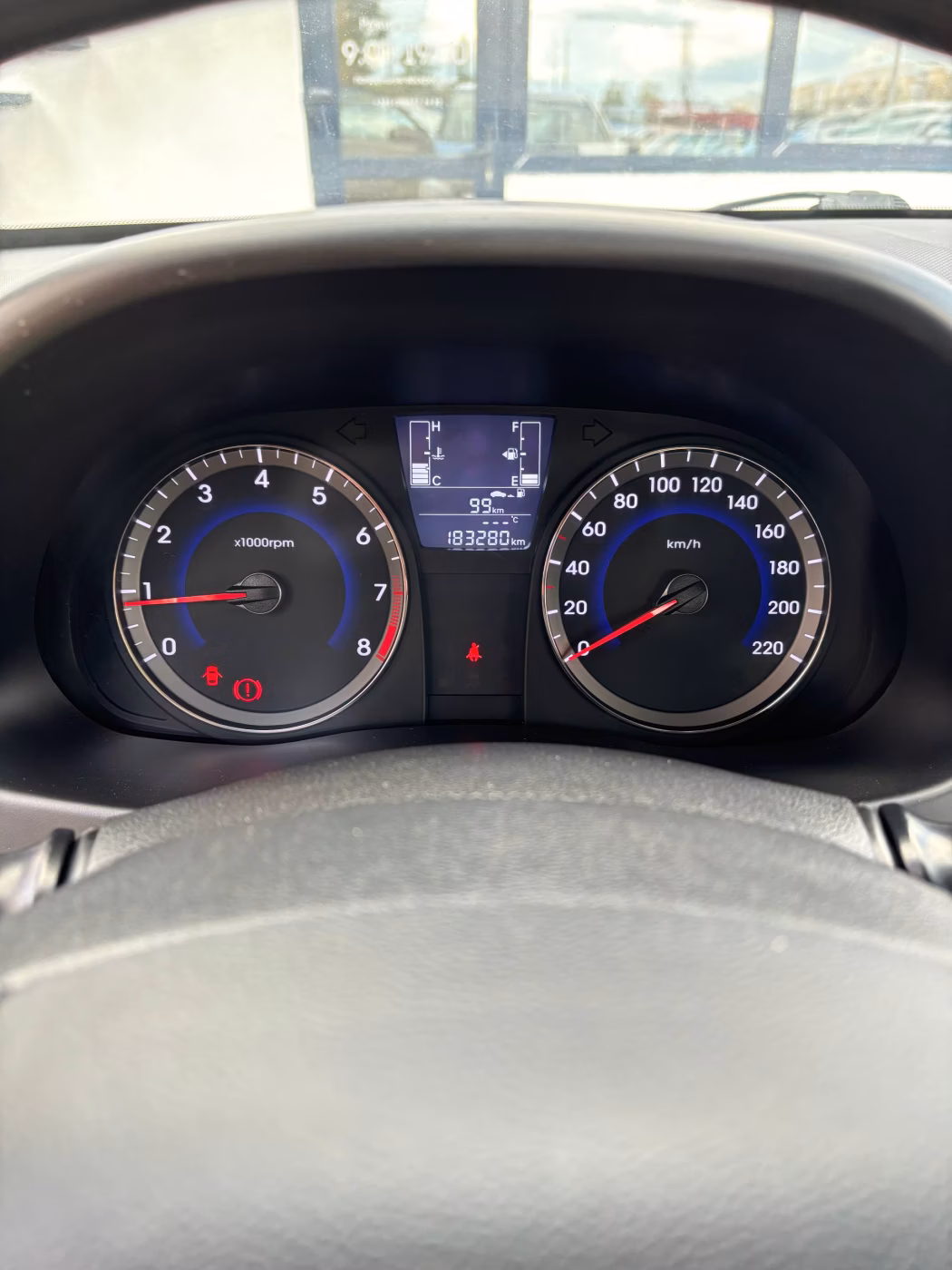 Hyundai Accent фото 7