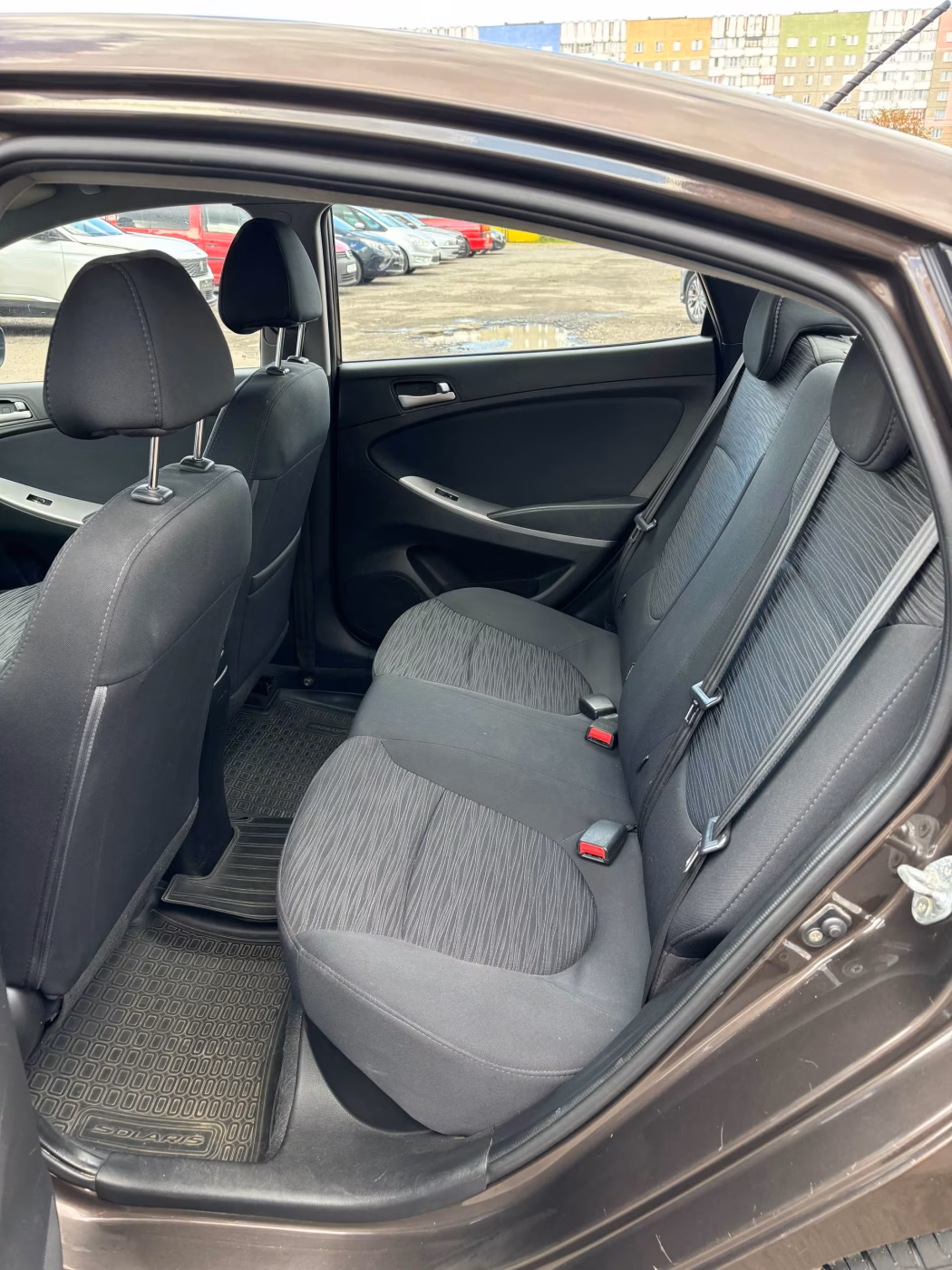 Hyundai Accent фото 9