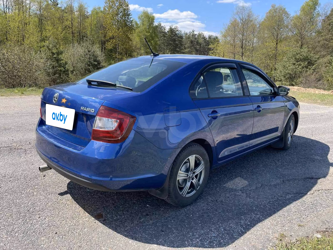 Skoda Rapid фото 3
