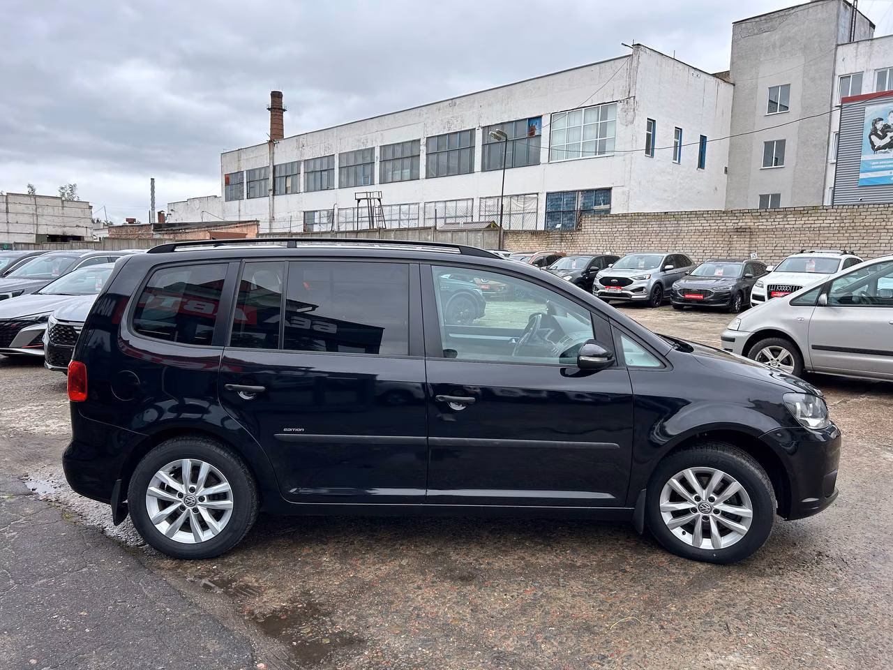 Volkswagen Touran фото 4