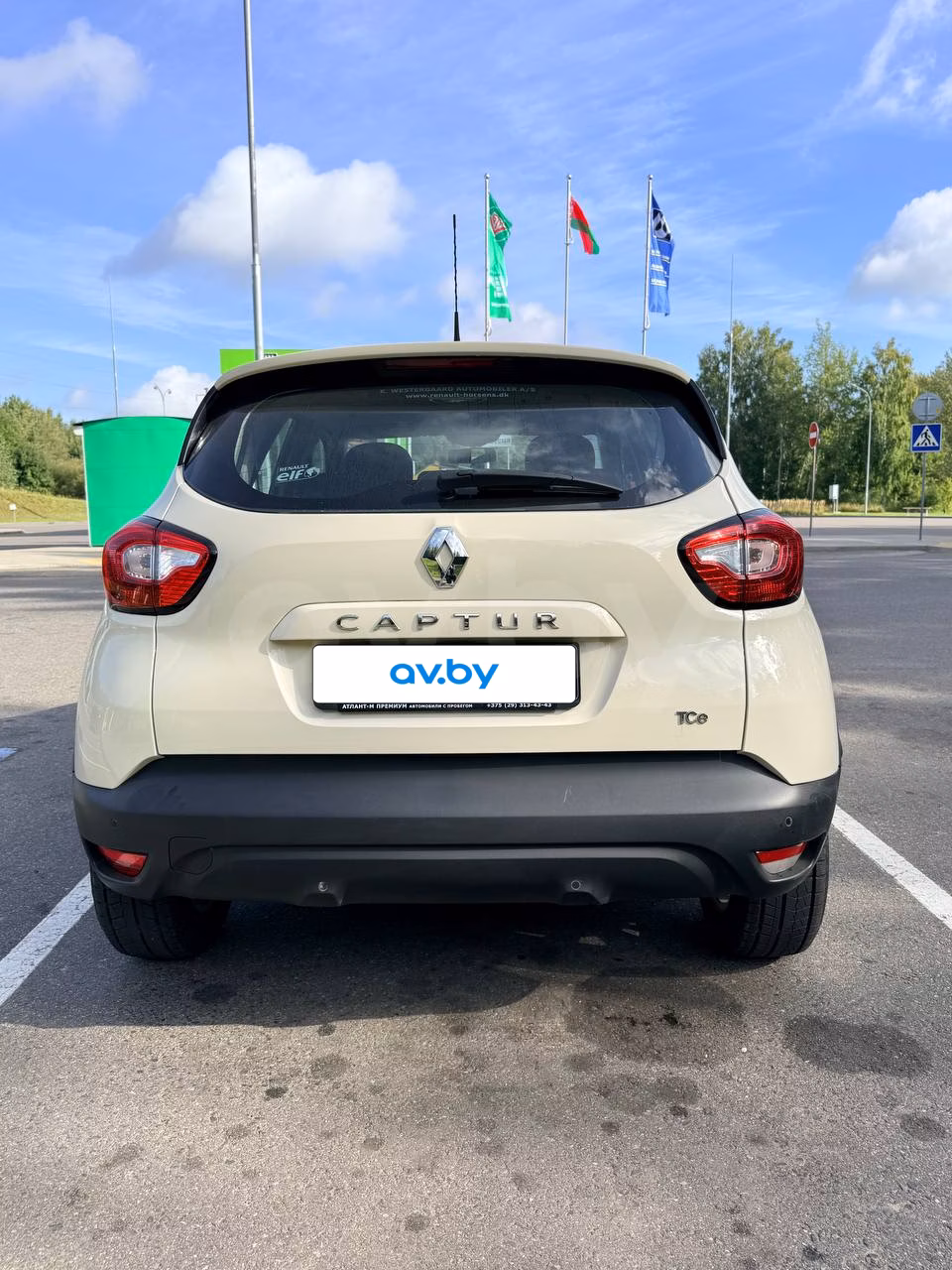 Renault Captur фото 7