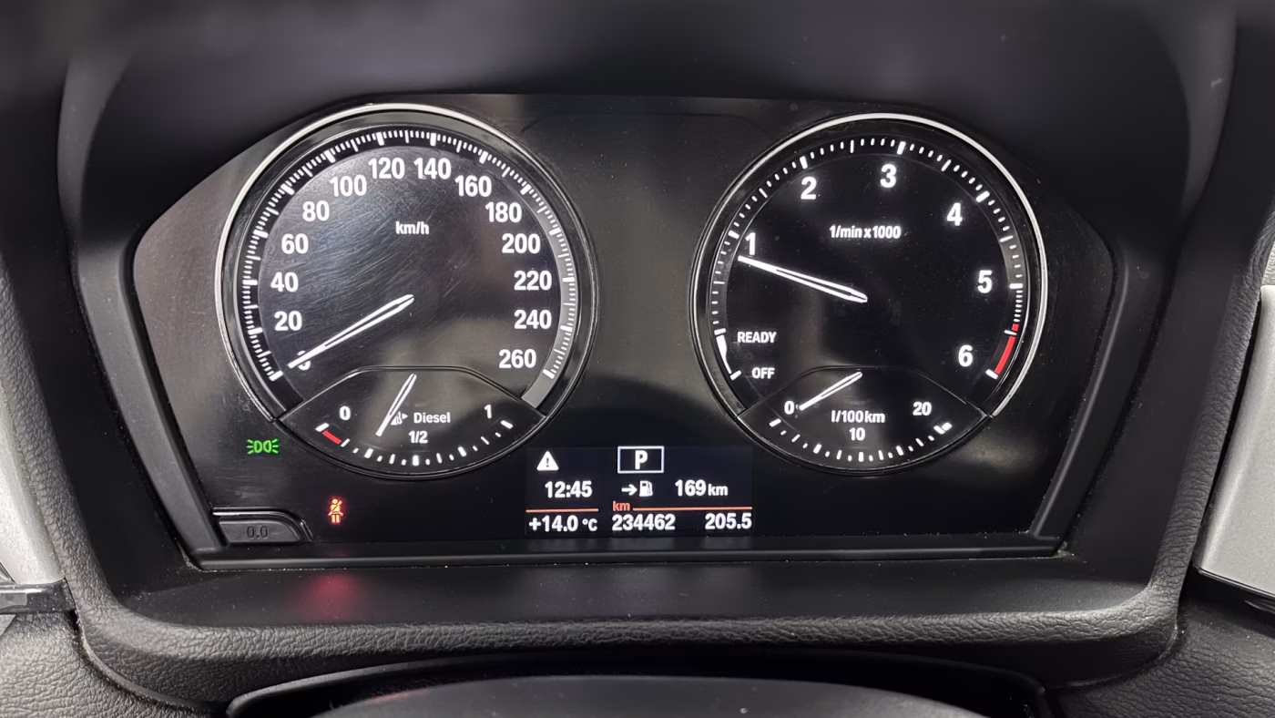 BMW X1 фото 10