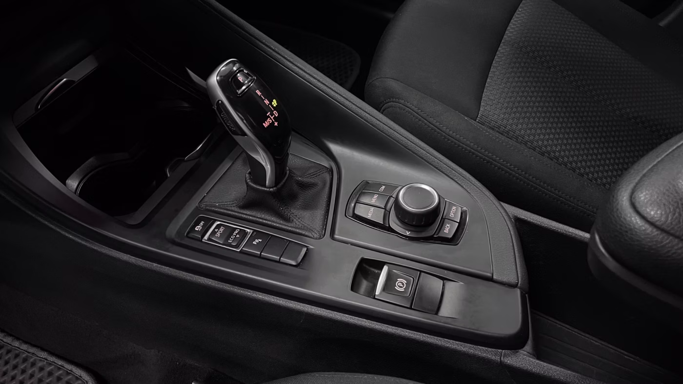 BMW X1 фото 11