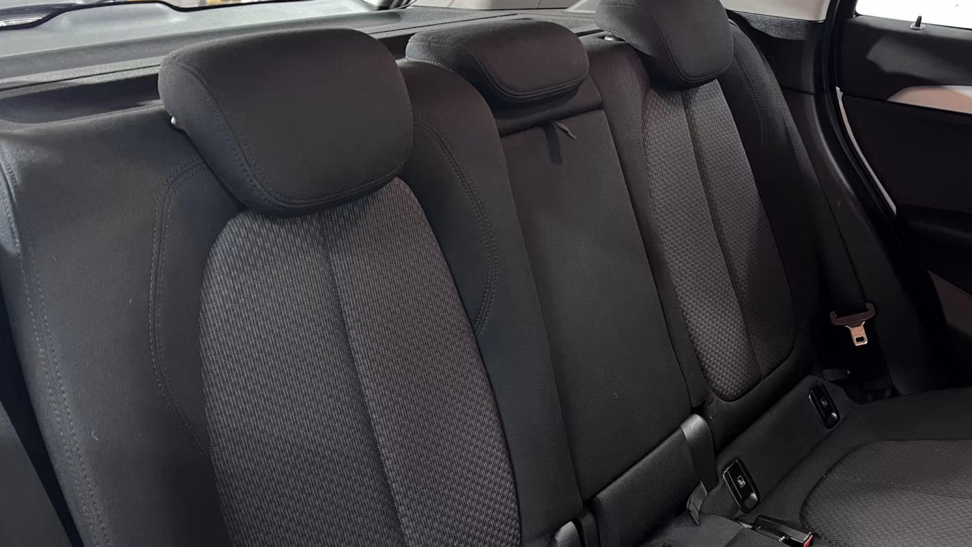 BMW X1 фото 16