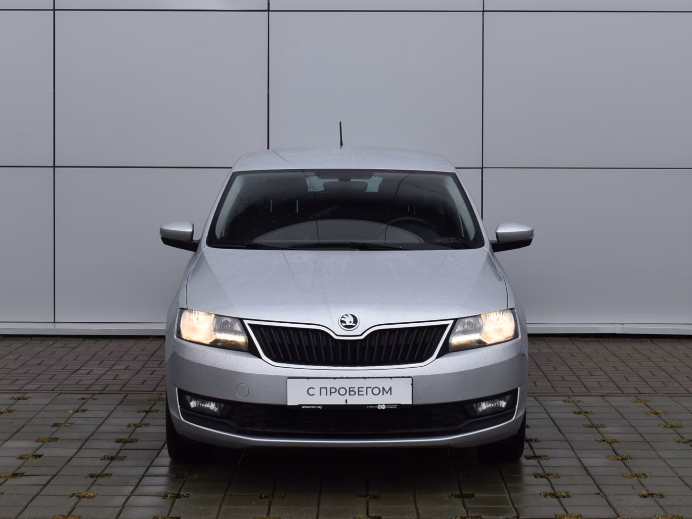 Skoda Rapid фото 2