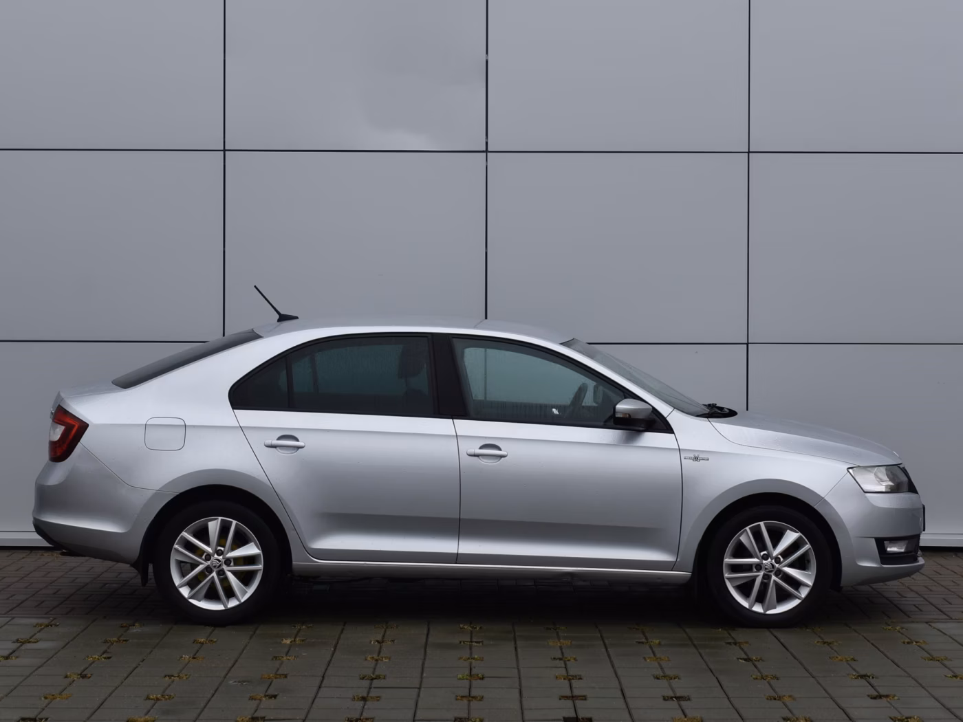 Skoda Rapid фото 4