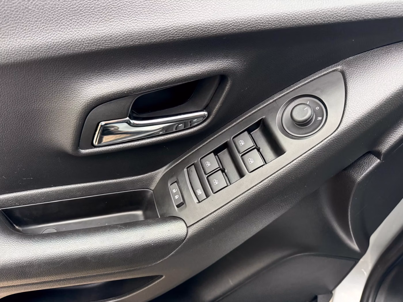 Chevrolet Trax фото 12