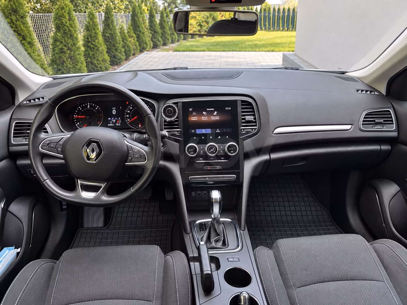 Renault Megane фото 5