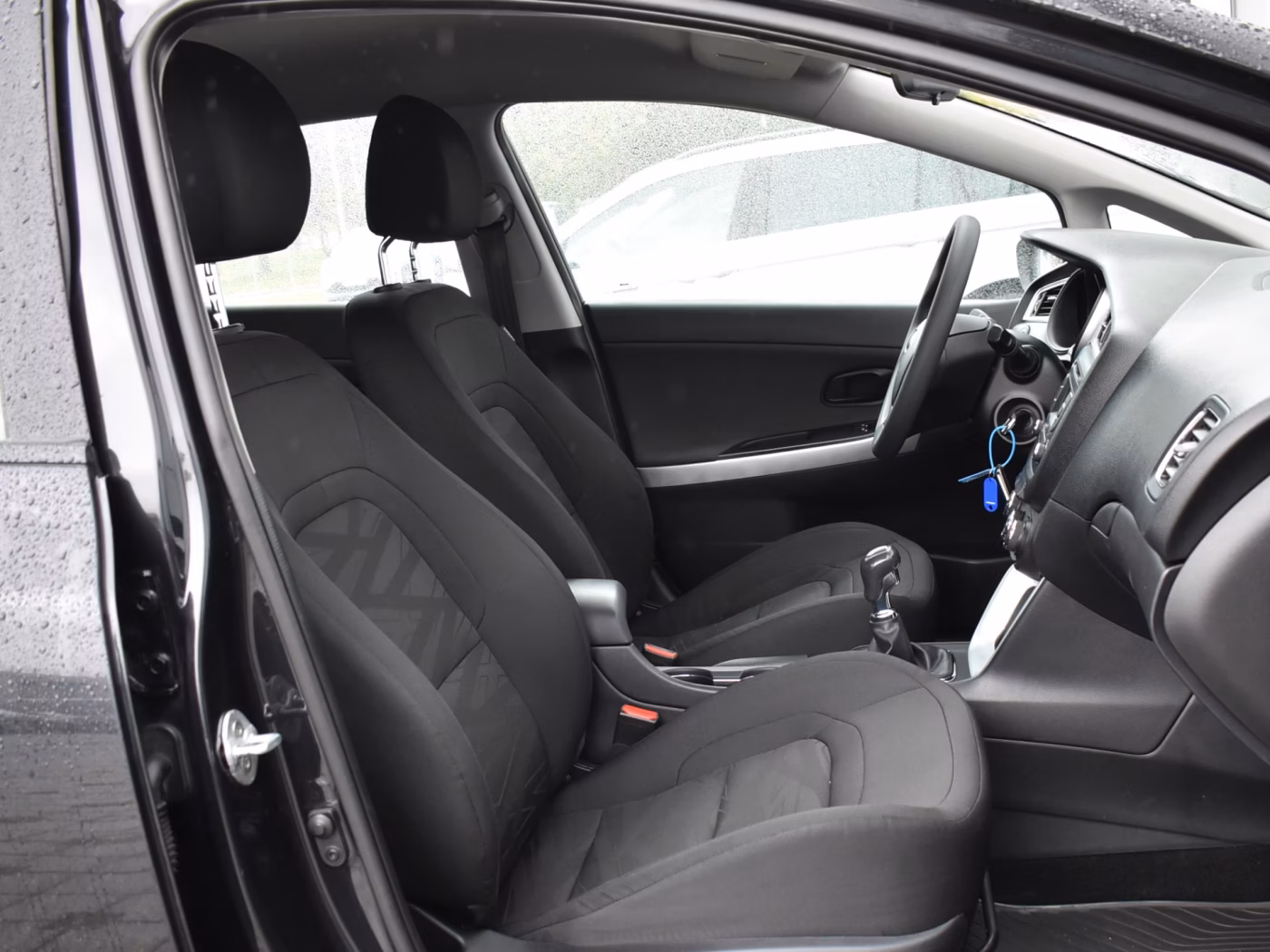 Kia Cee'd фото 14