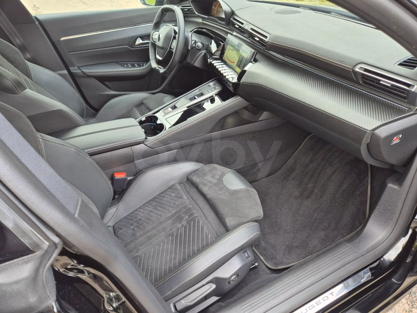 Peugeot 508 фото 16