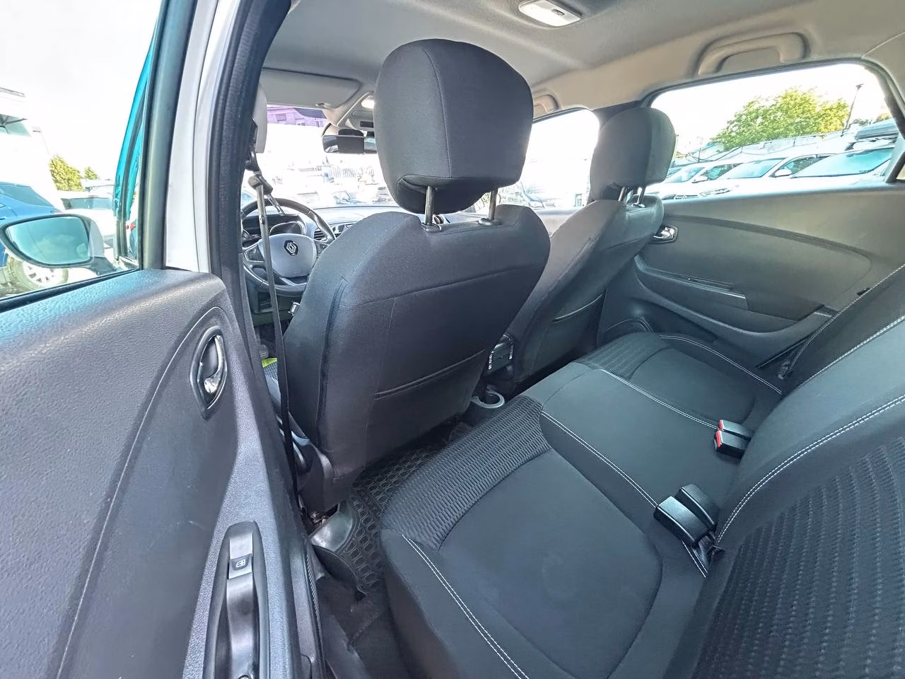 Renault Kaptur фото 11