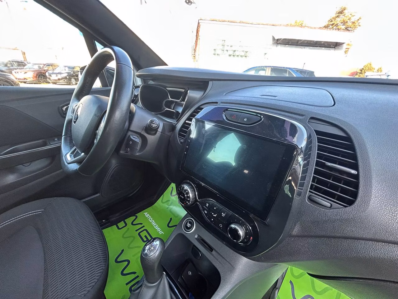 Renault Kaptur фото 16