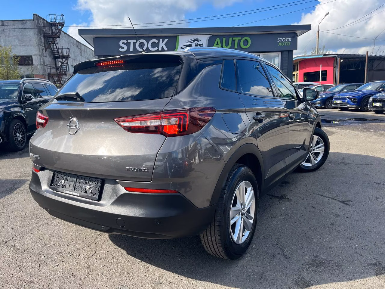 Opel Grandland X фото 6