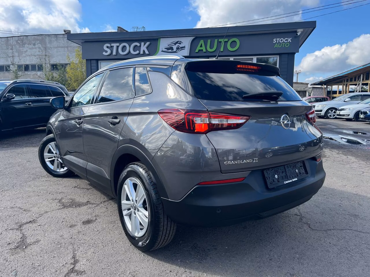 Opel Grandland X фото 7