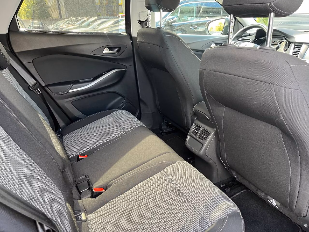 Opel Grandland X фото 15