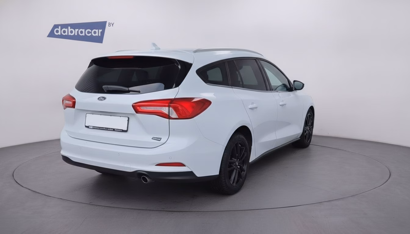 Ford Focus фото 5