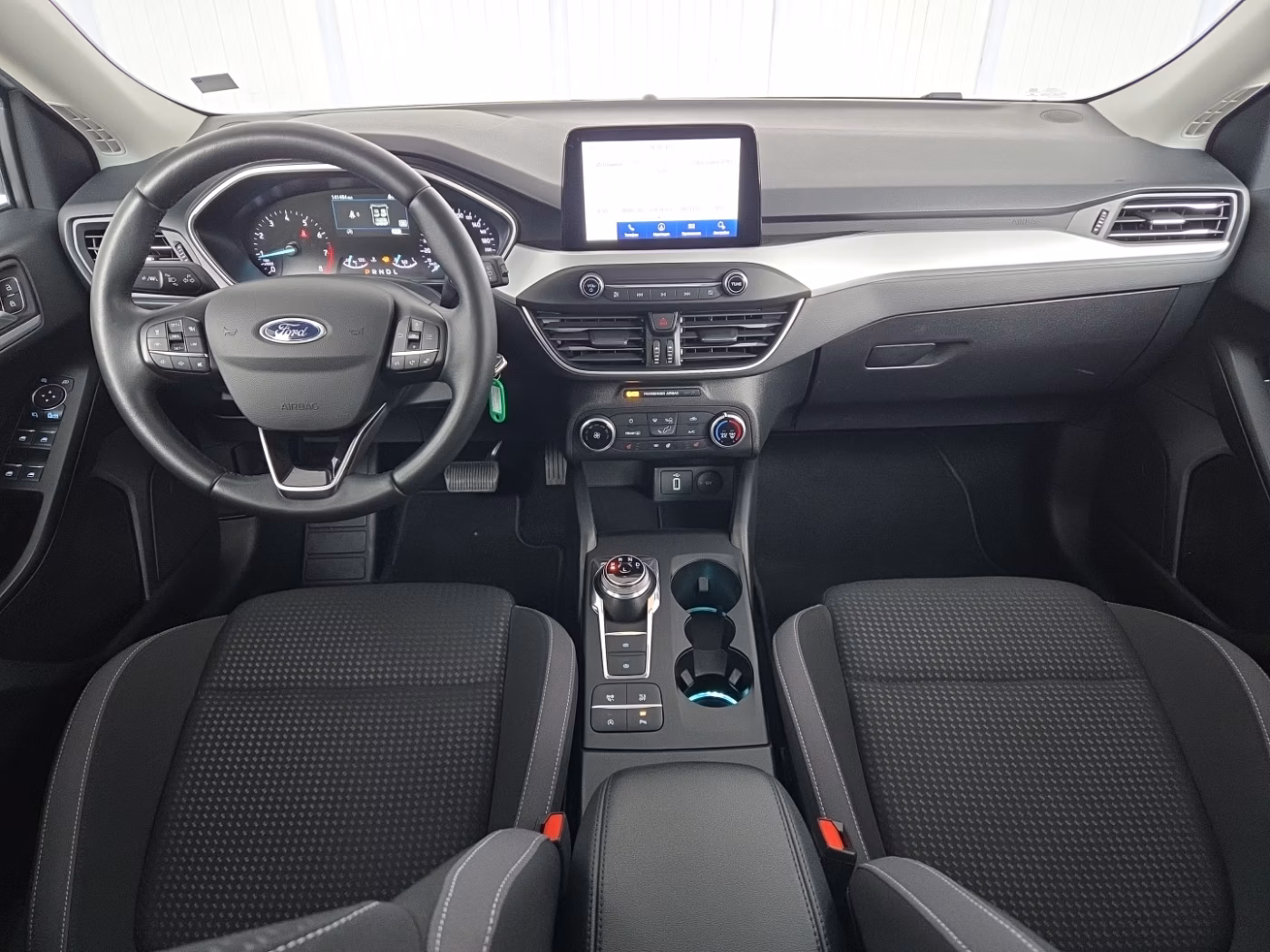 Ford Focus фото 9