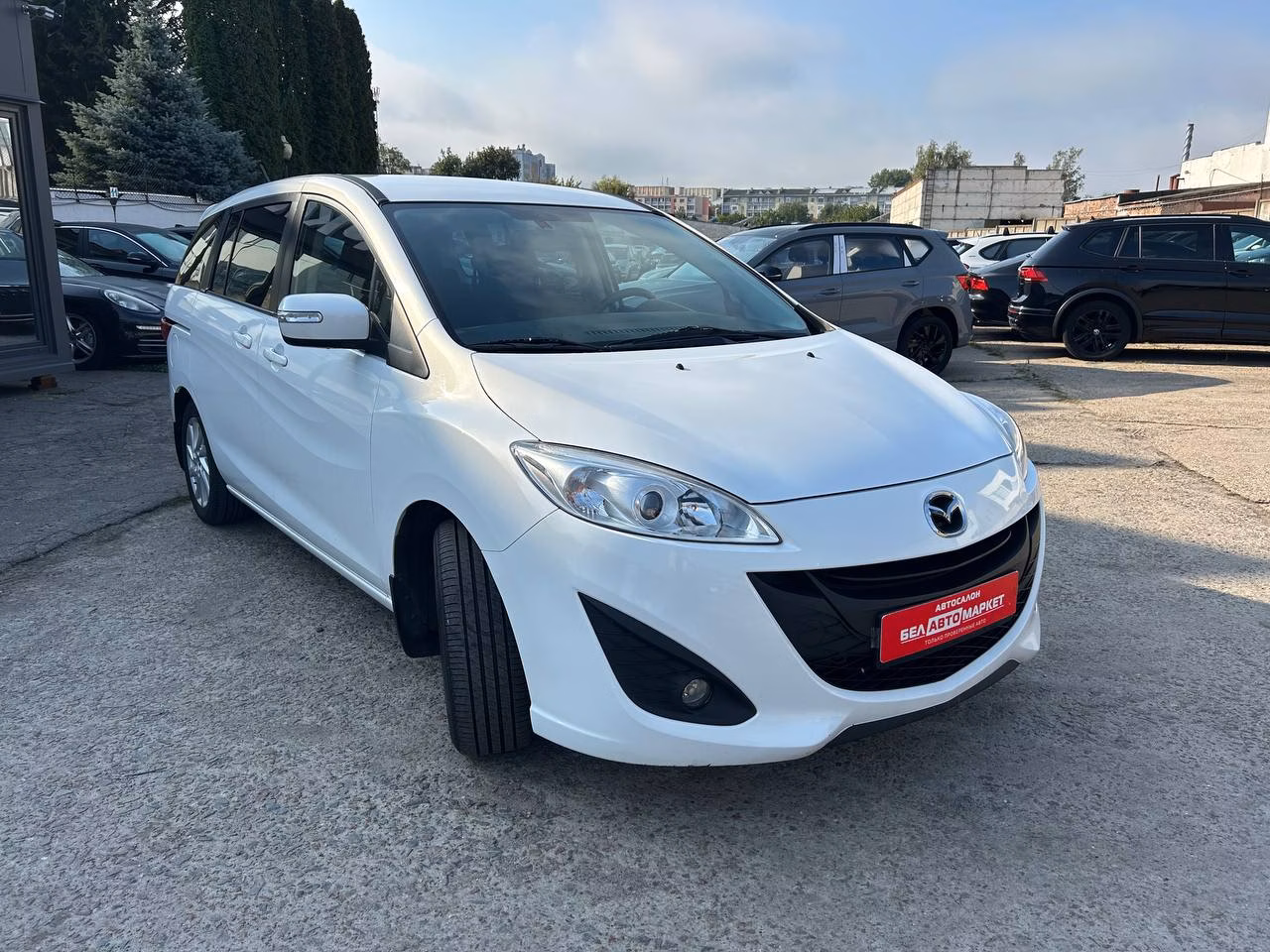 Mazda 5 фото 3