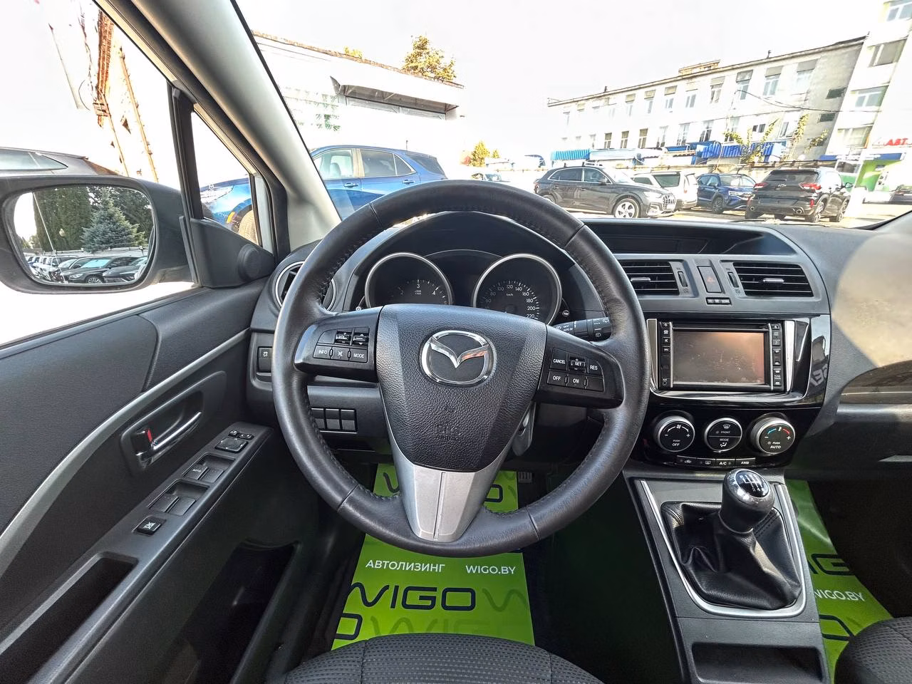Mazda 5 фото 13