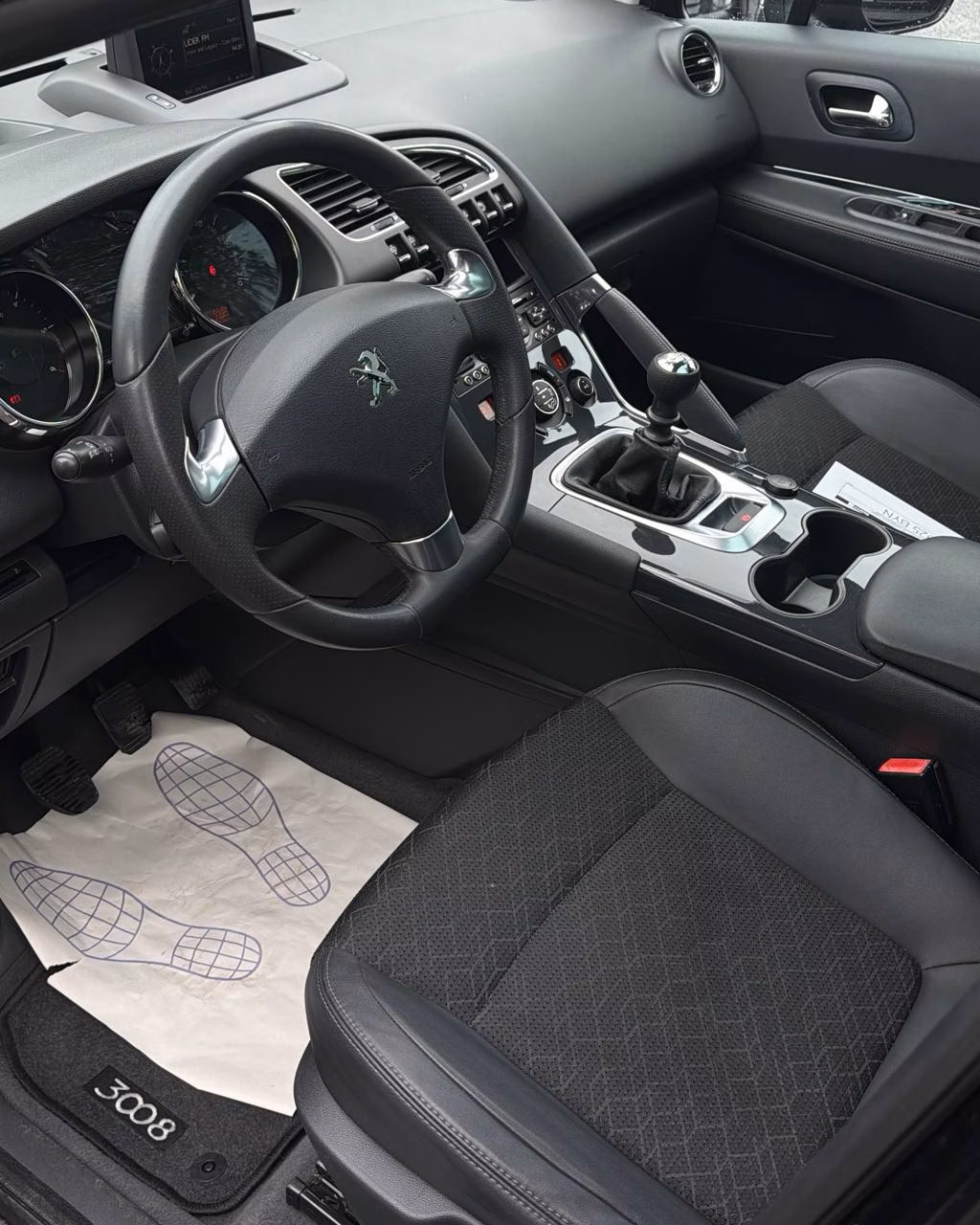 Peugeot 3008 фото 9