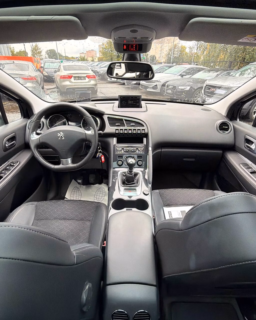 Peugeot 3008 фото 11