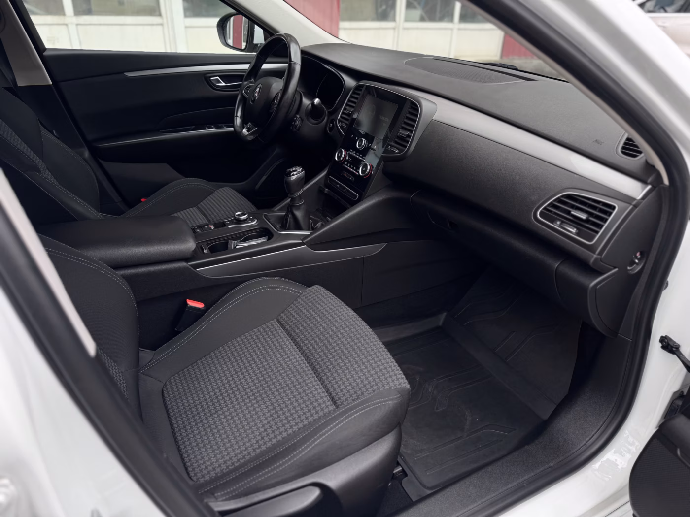 Renault Talisman фото 19
