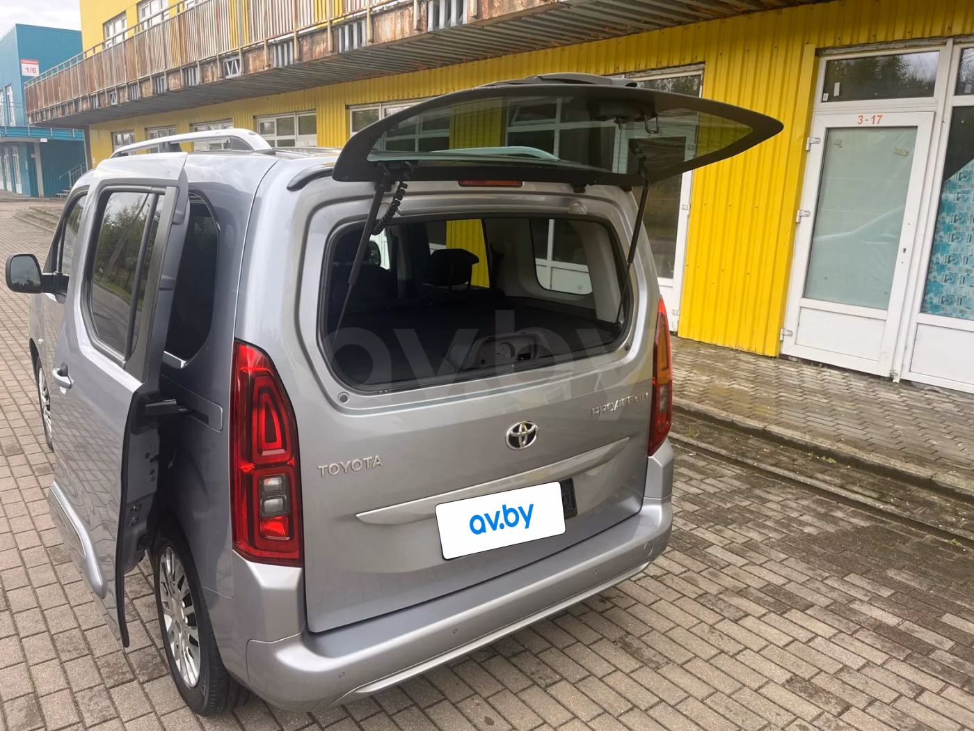 Toyota ProAce City фото 6