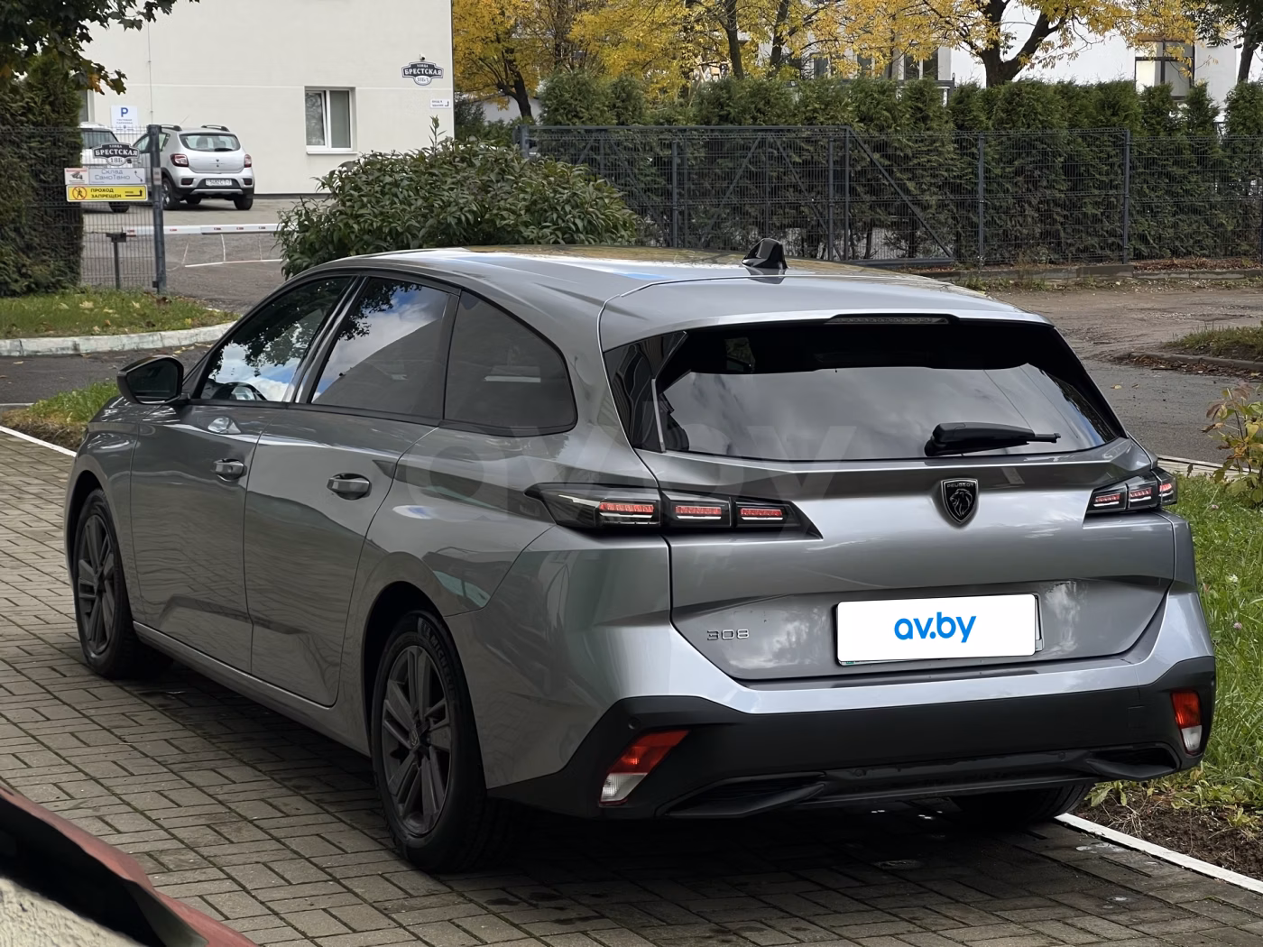 Peugeot 308 фото 9