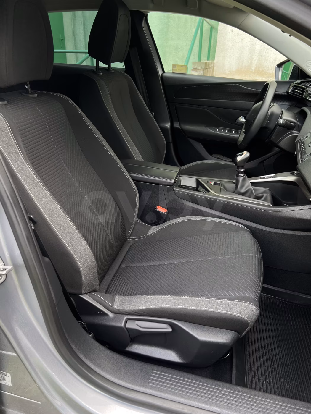 Peugeot 308 фото 12