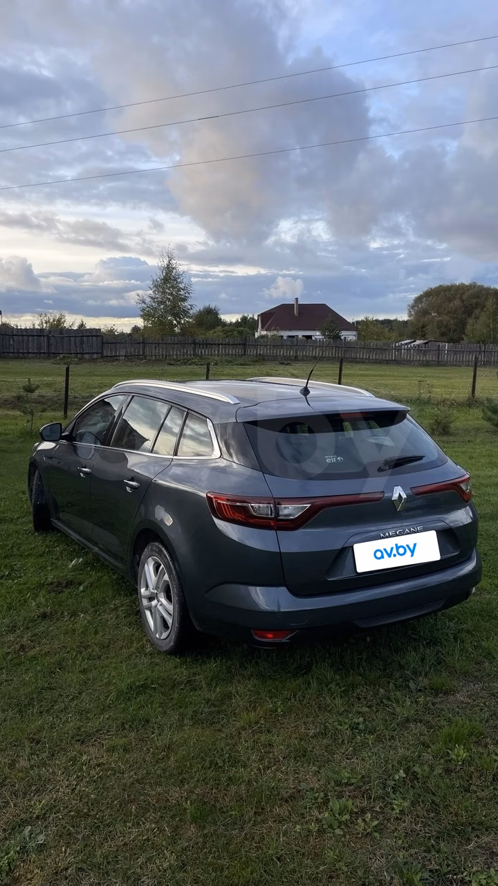 Renault Megane фото 4