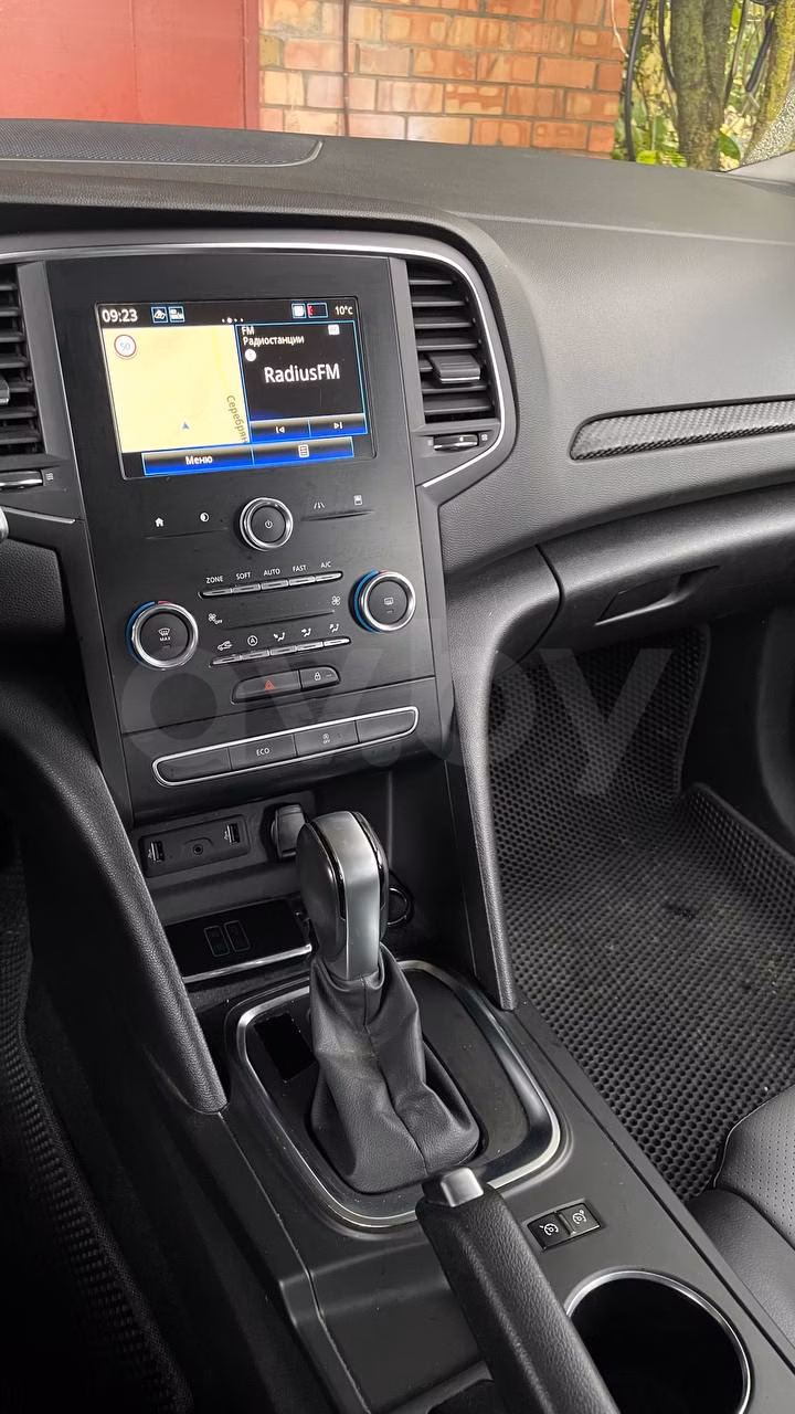 Renault Megane фото 20