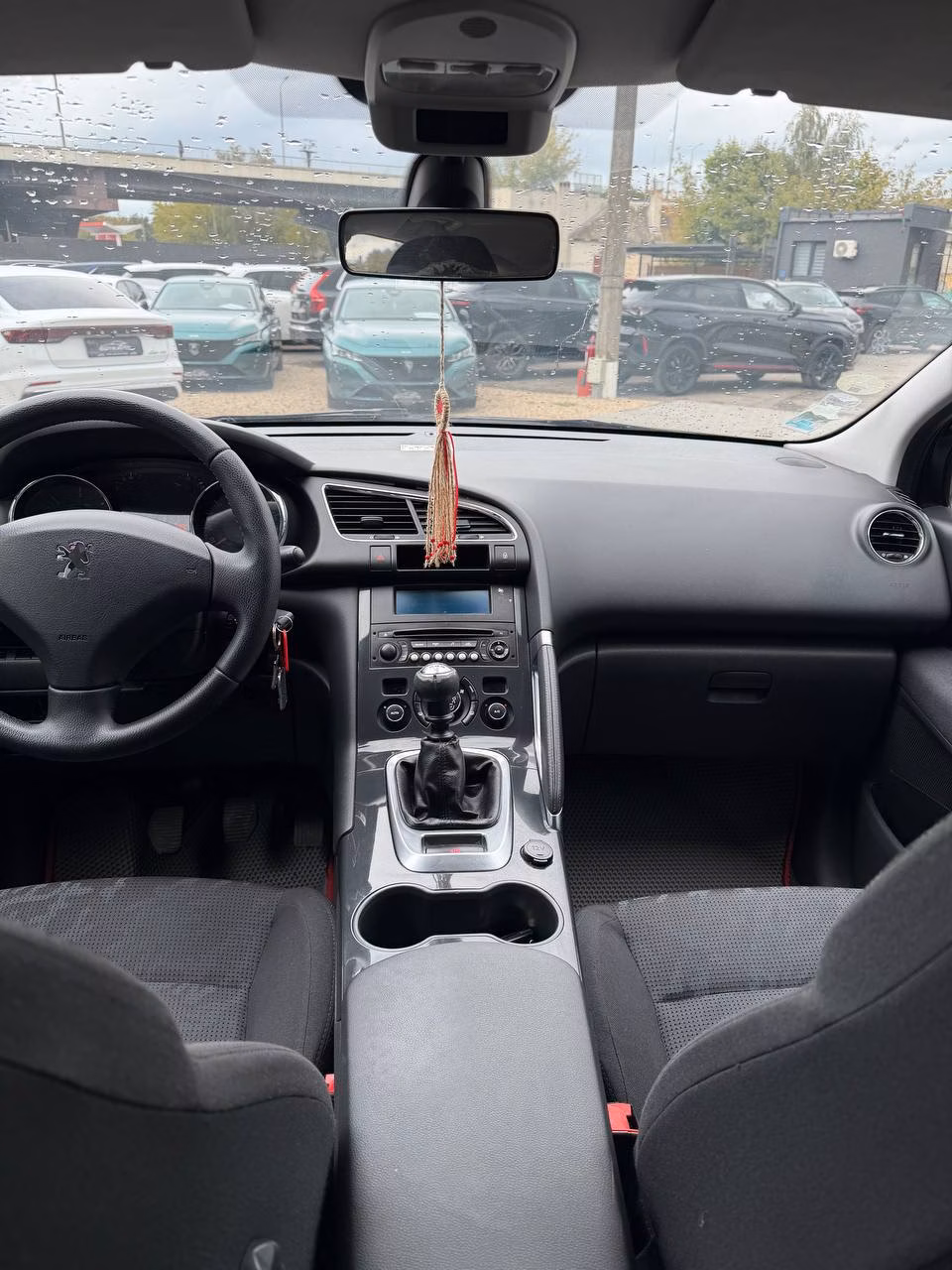 Peugeot 3008 фото 9