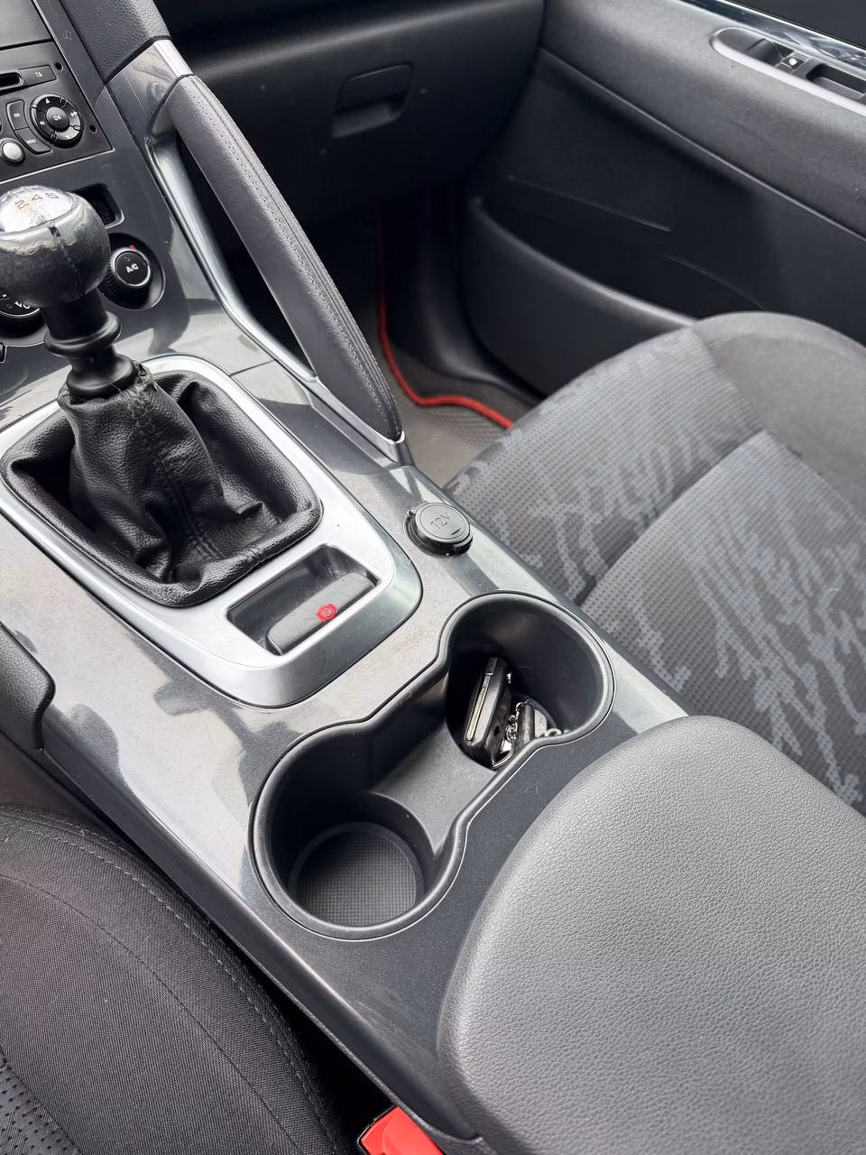 Peugeot 3008 фото 14