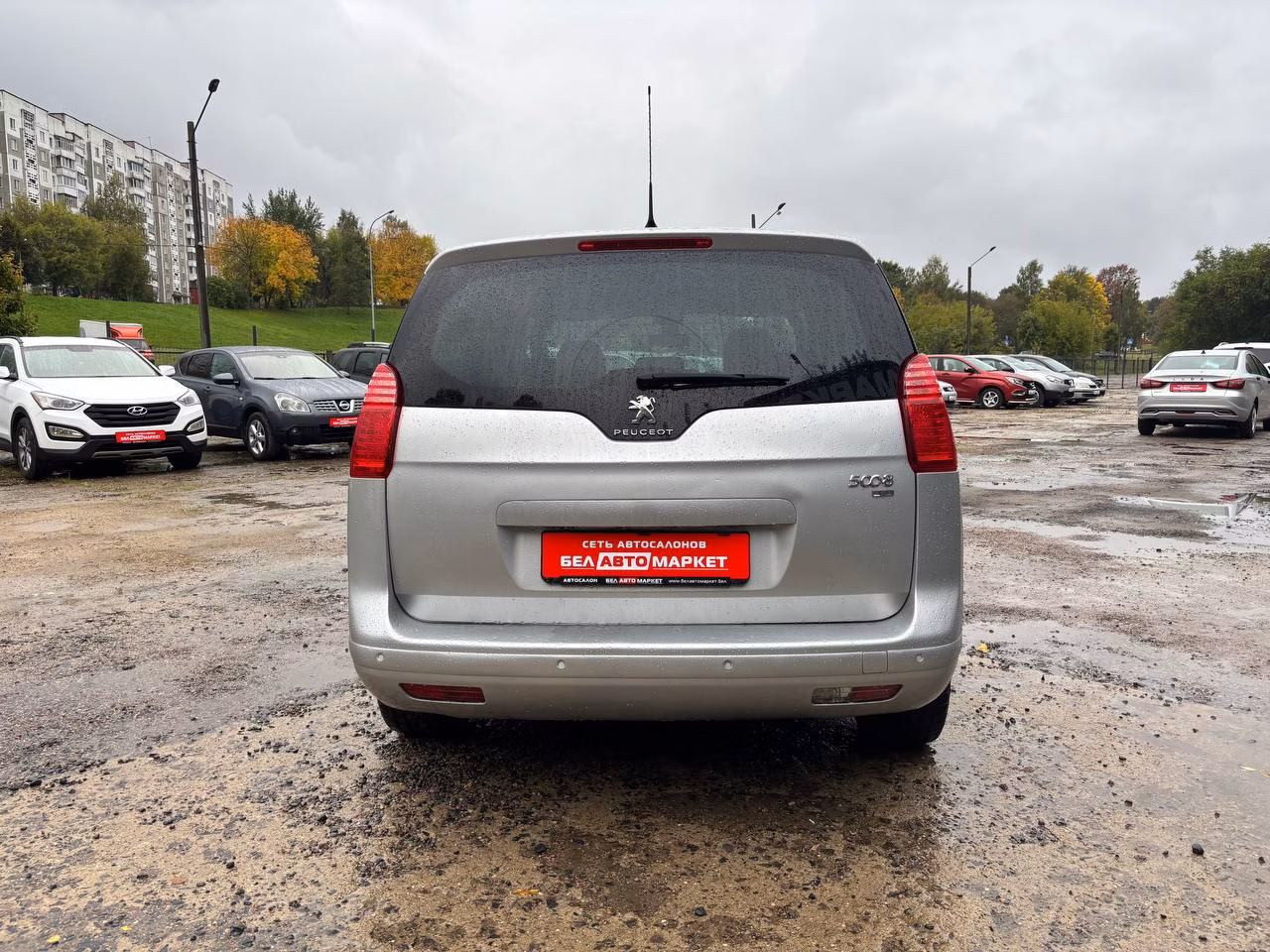 Peugeot 5008 фото 6