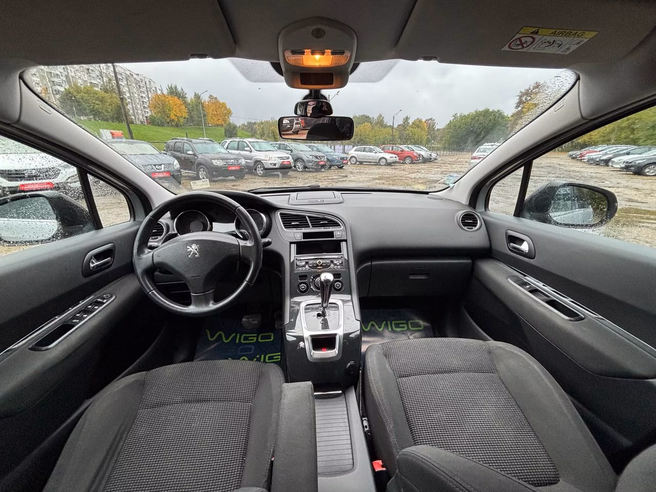 Peugeot 5008 фото 14