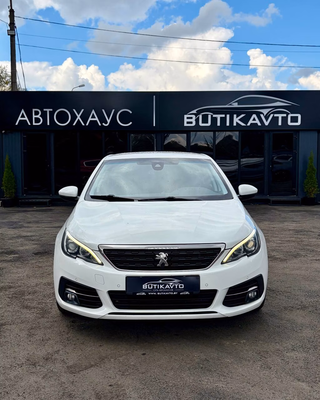 Peugeot 308 фото 2