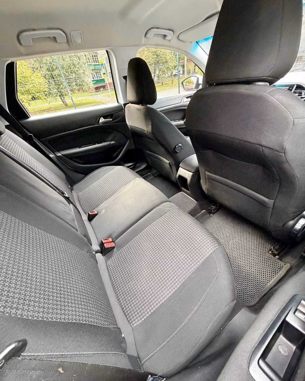 Peugeot 308 фото 13