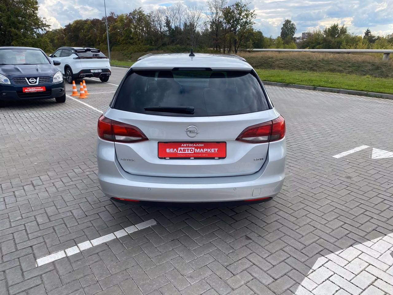 Opel Astra фото 6