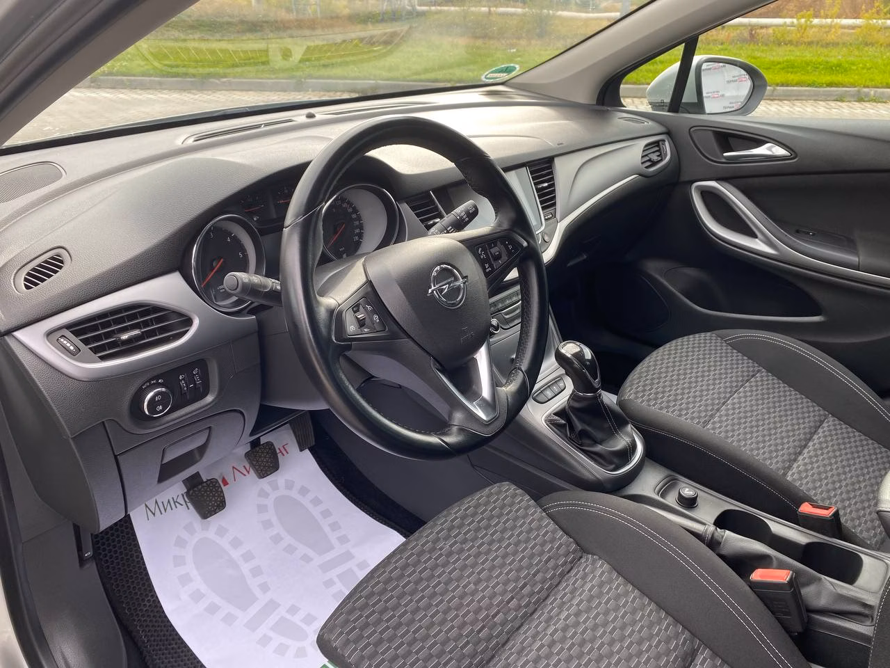 Opel Astra фото 9