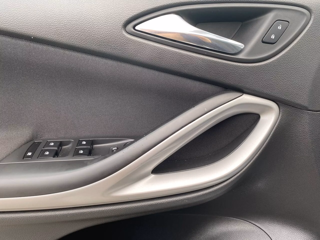 Opel Astra фото 15