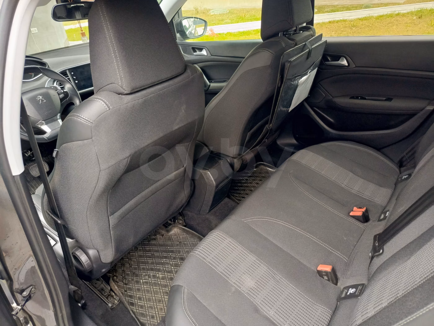 Peugeot 308 фото 14