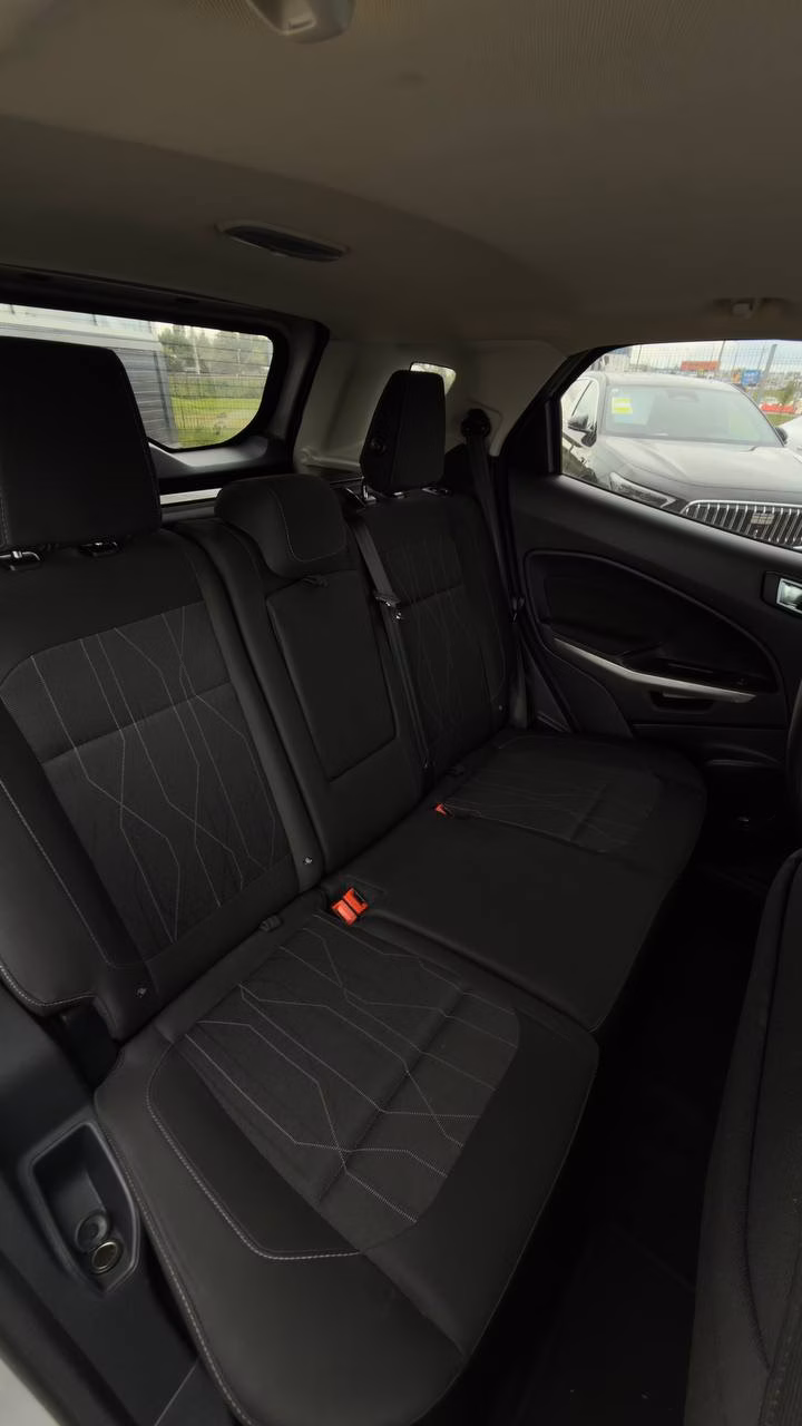 Ford EcoSport фото 10