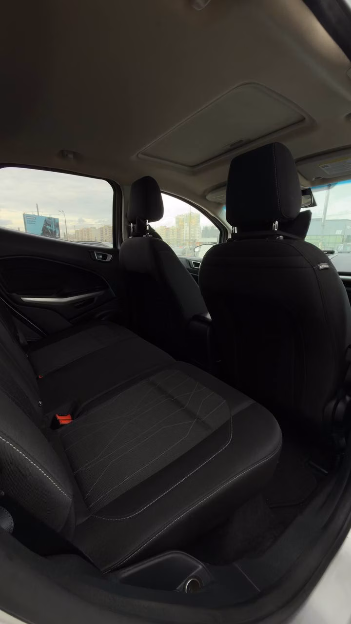 Ford EcoSport фото 11
