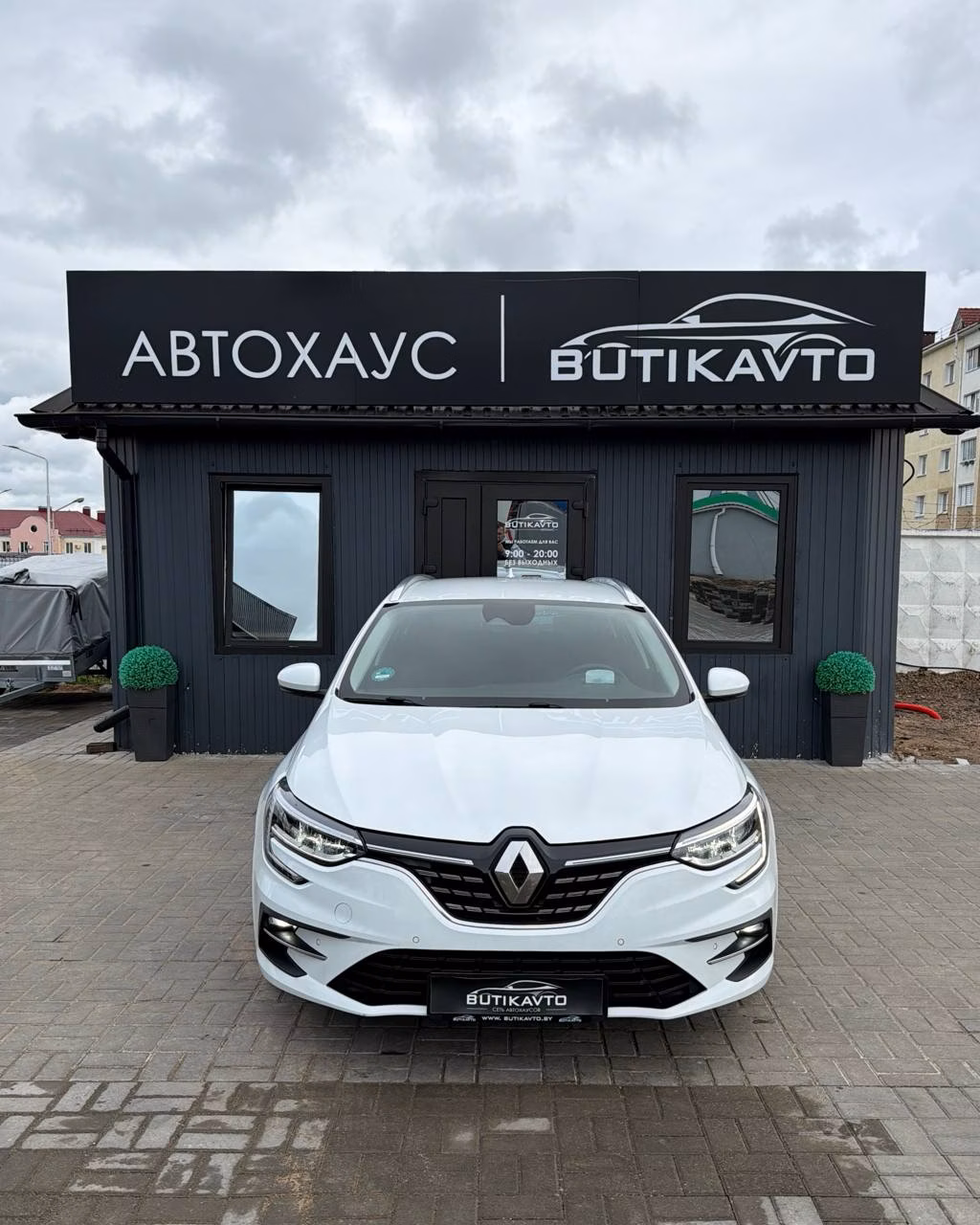 Renault Megane фото 2