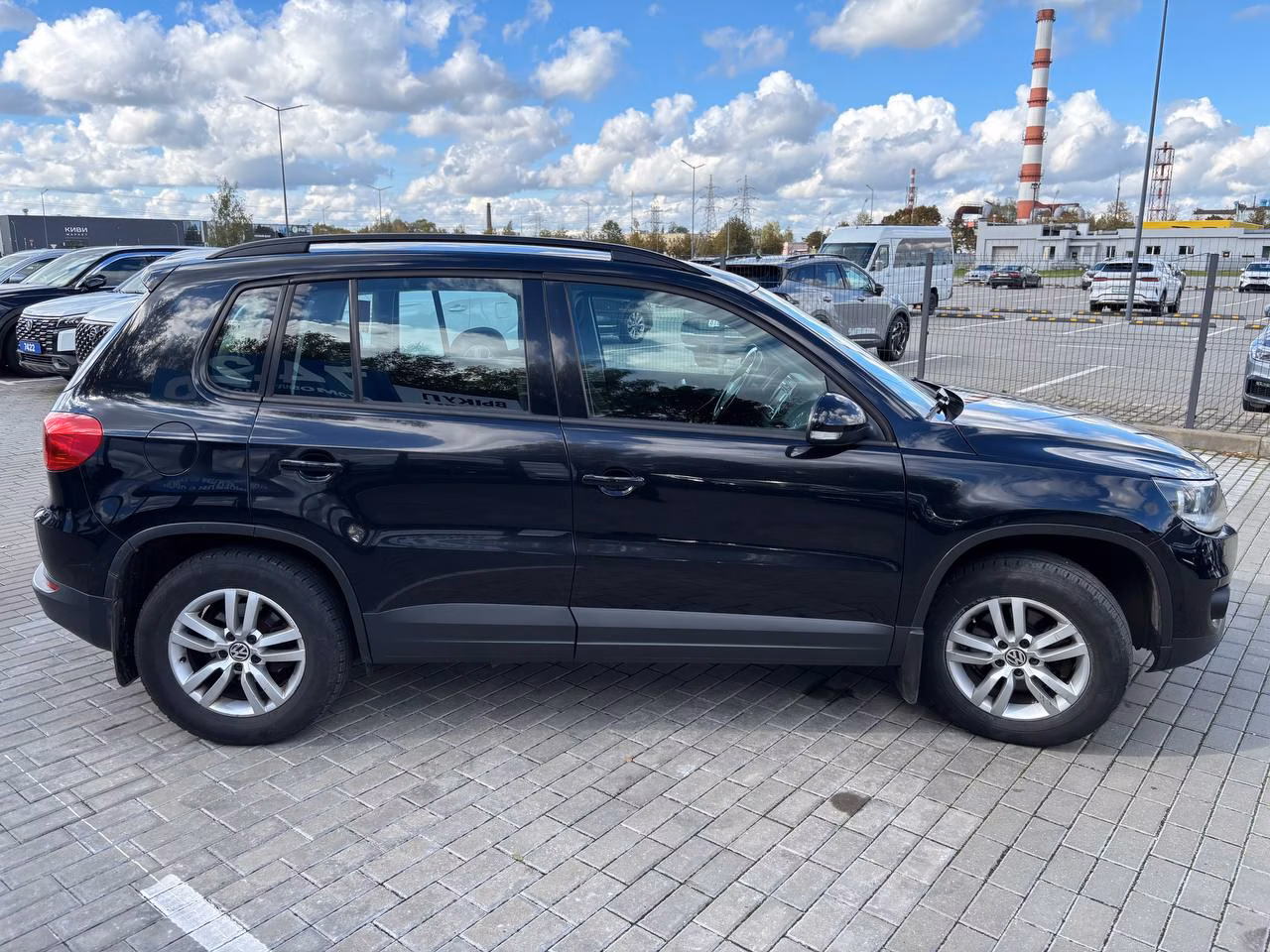 Volkswagen Tiguan фото 4