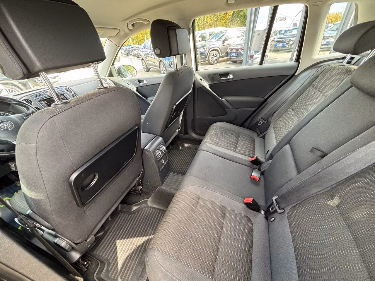 Volkswagen Tiguan фото 16