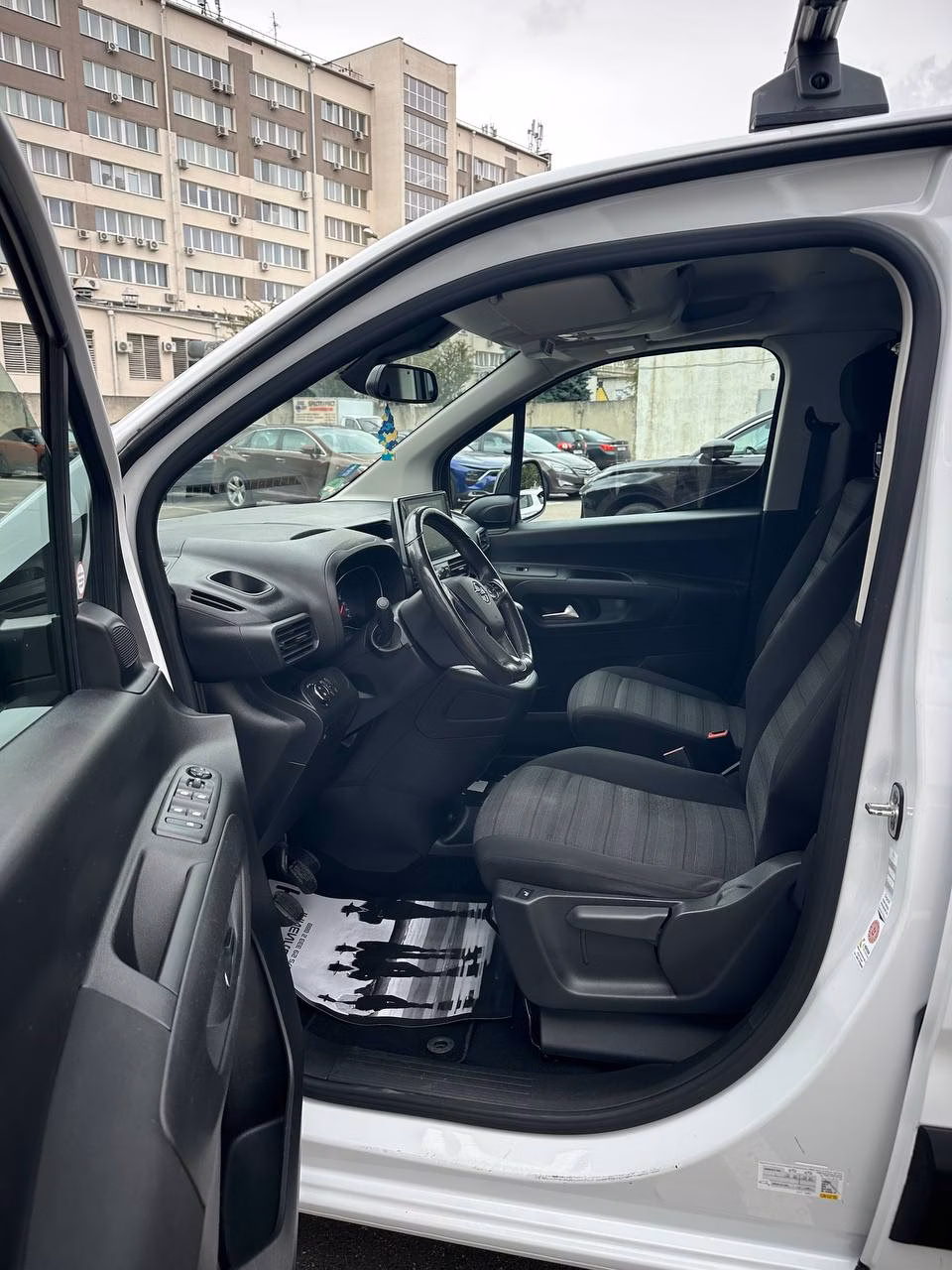 Opel Combo XL фото 11