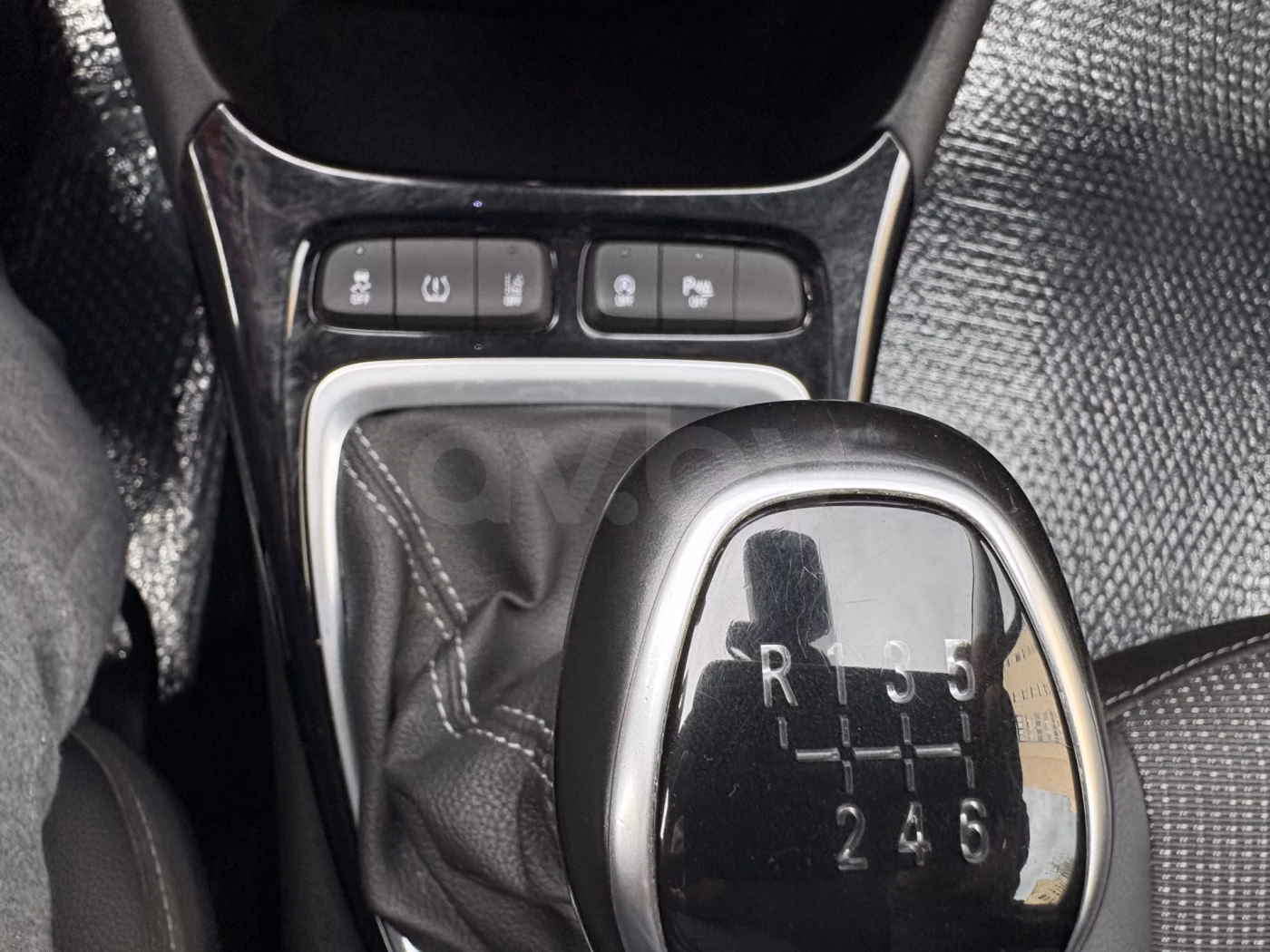 Opel Crossland X фото 17