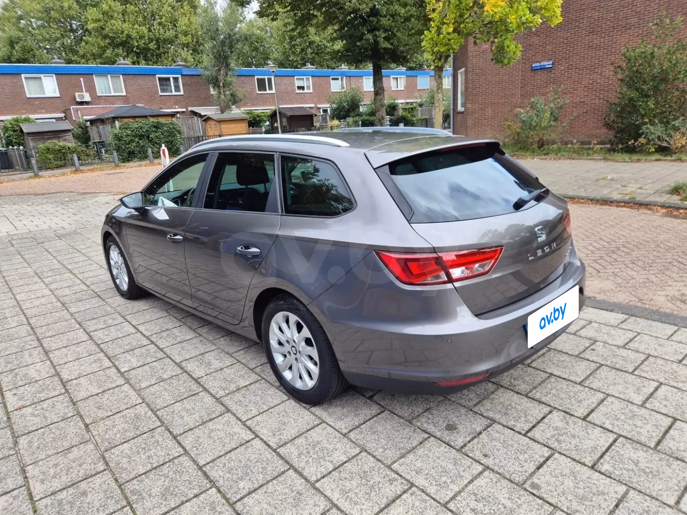 SEAT Leon фото 5