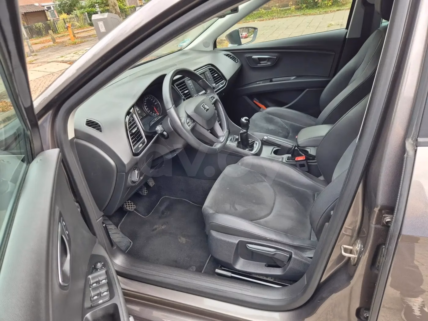 SEAT Leon фото 12